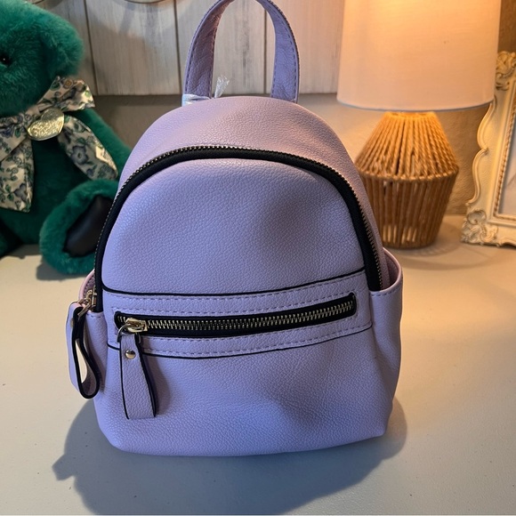 Stylish Vegan Lavender Backpack with Front Zipper main image 9